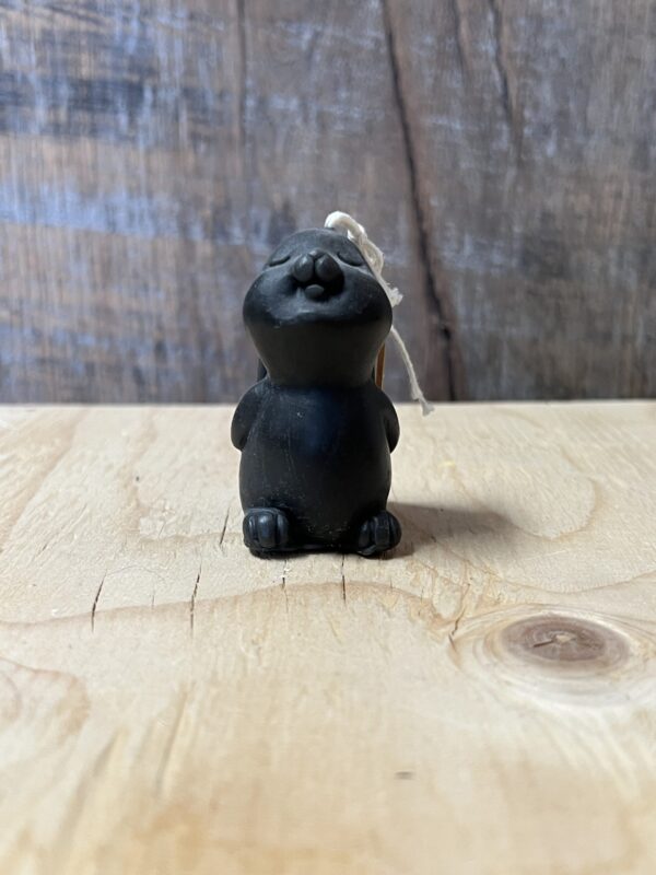 Fluff & Flicker - Image 3
