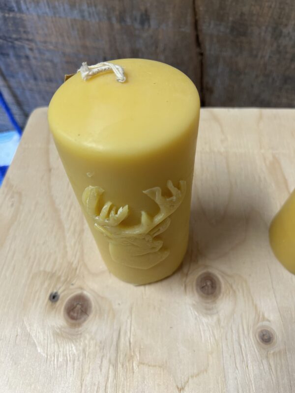 Moose-Emblem Candle - Image 3
